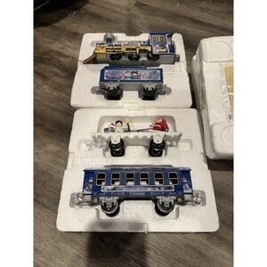 Hawthorne Village Snowtown Express Train Set of 4 Bradford Exchange 2010 Set